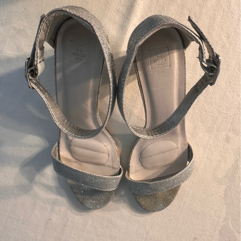 DB Studio Silver Ankle Strap Low Heeled Shoes Size 9 - Picture 5 of 8